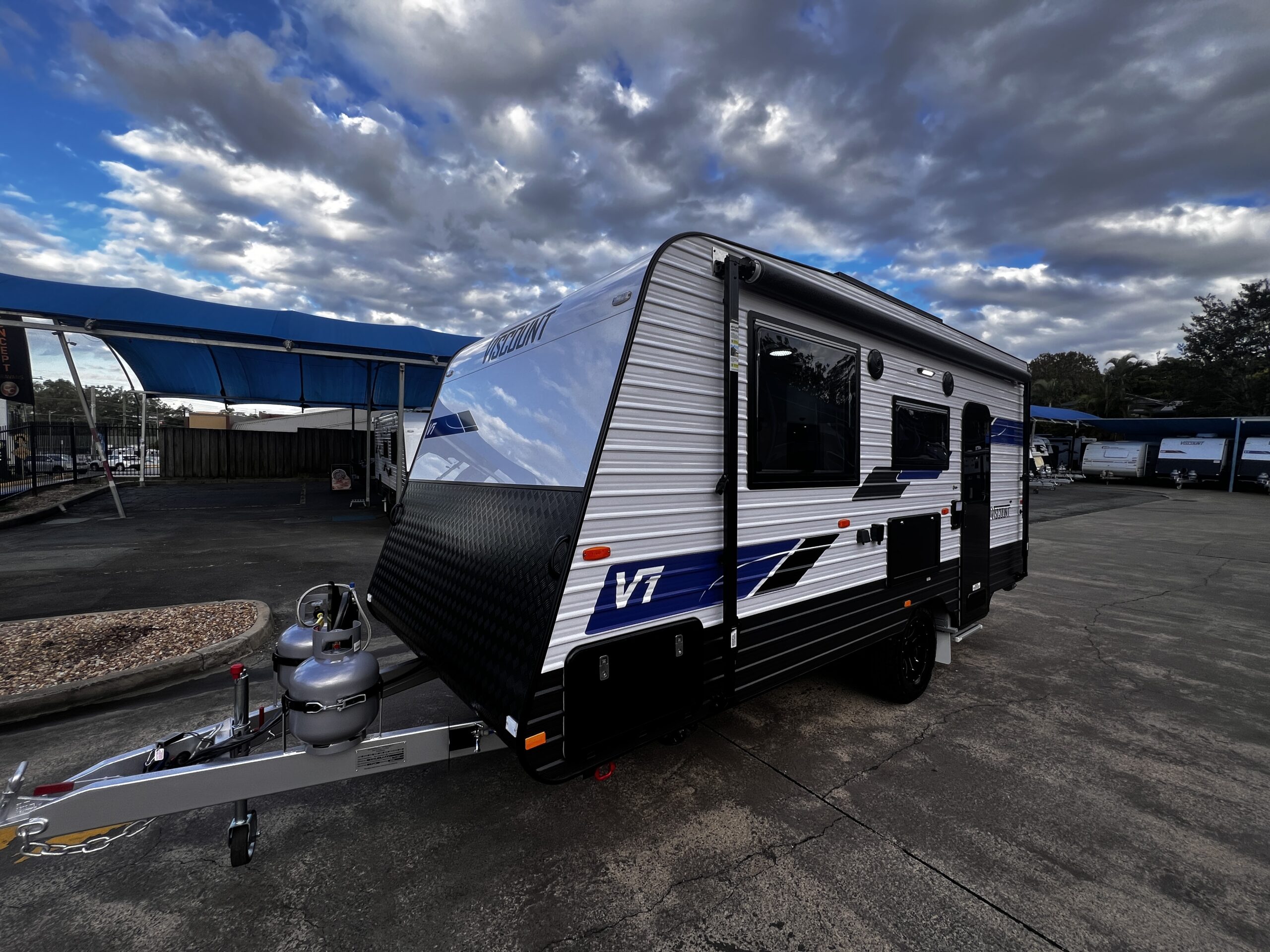 Viscount V1 - Adventure Caravan Centre